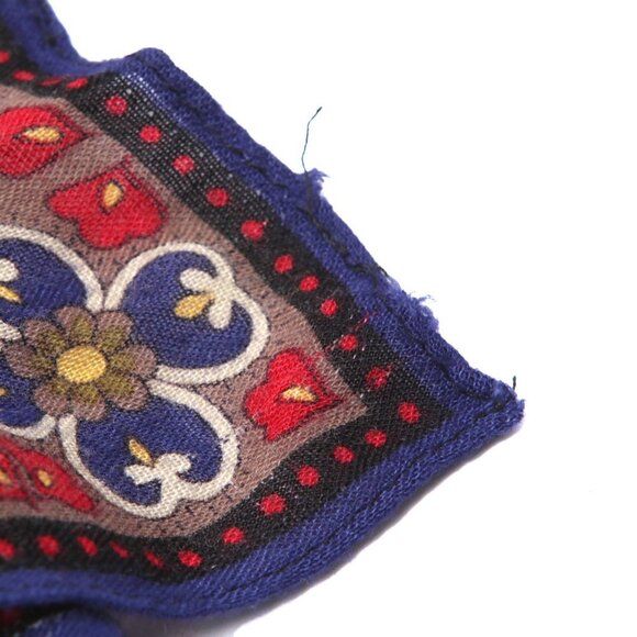 Vintage Oscar de la Renta Studio Scarf Poly Blend Paisley Floral Wrap Shawl - Picture 7 of 10